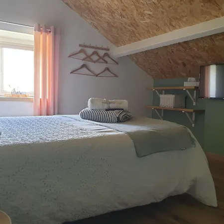 Proche De Sainte Mere Eglise *