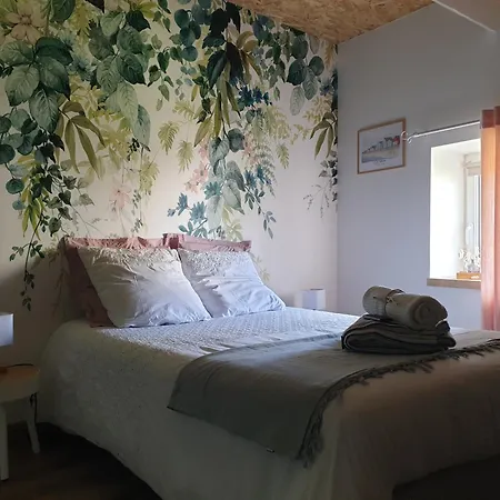 Proche De Sainte Mere Eglise Ferienhaus Montebourg