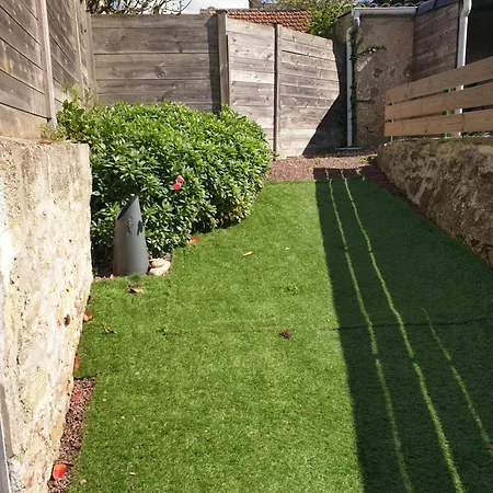 Proche De Sainte Mere Eglise Vakantiehuis *